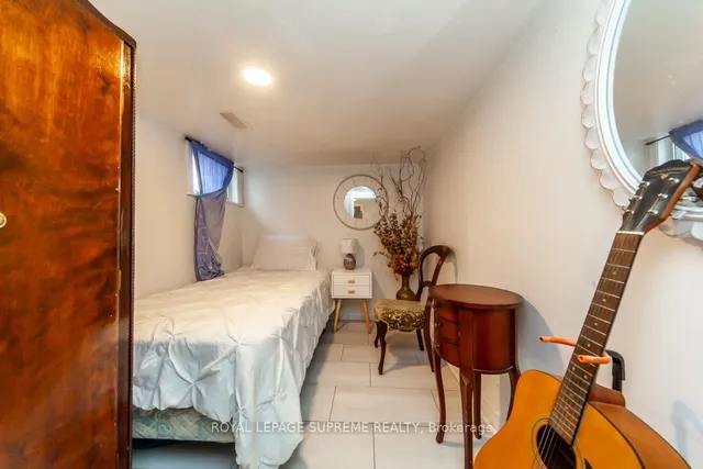 Additional image 37 of 95 Silverthorn Ave