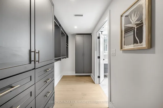 Additional image 27 of 15 Scarth Rd Unit 1