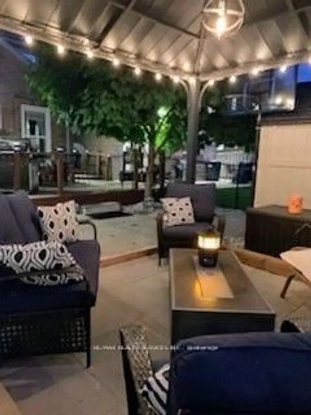 Additional image 37 of 41 Buttercup Lane