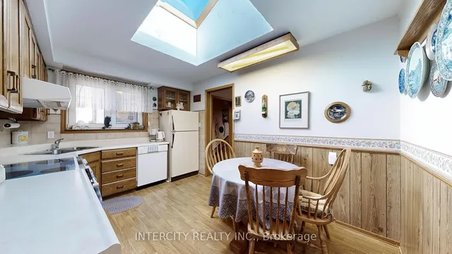 Additional image 13 of 34 Clyde Rd