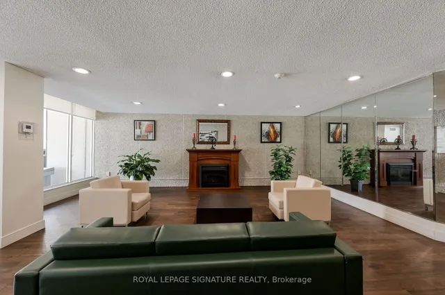 Additional image 6 of 812 Burnhamthorpe Rd Unit 907