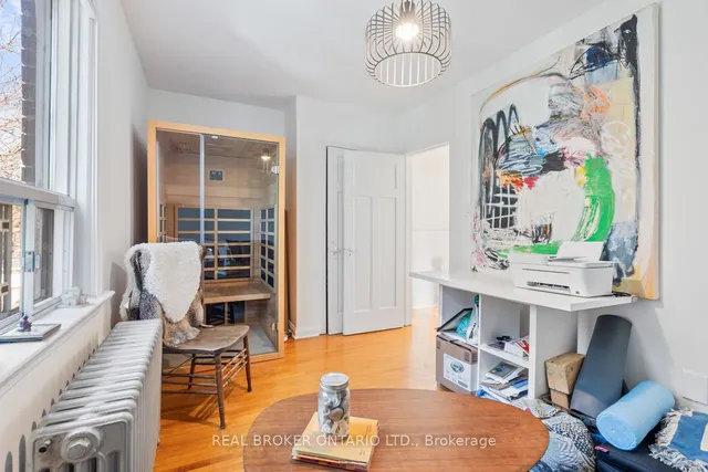 Additional image 23 of 130 Harvie Ave