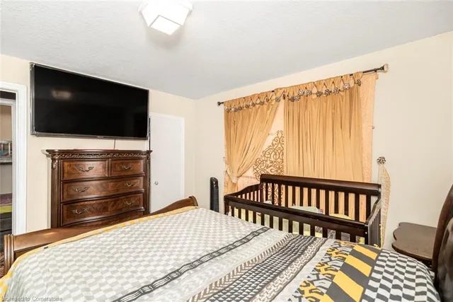 Additional image 24 of 243 Federal St