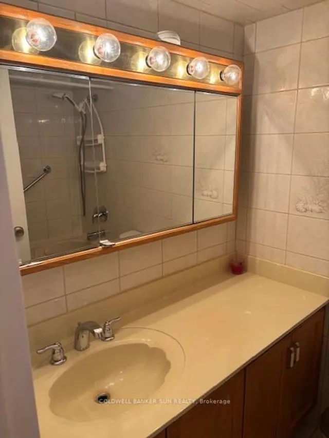 Additional image 21 of 1964 Main St