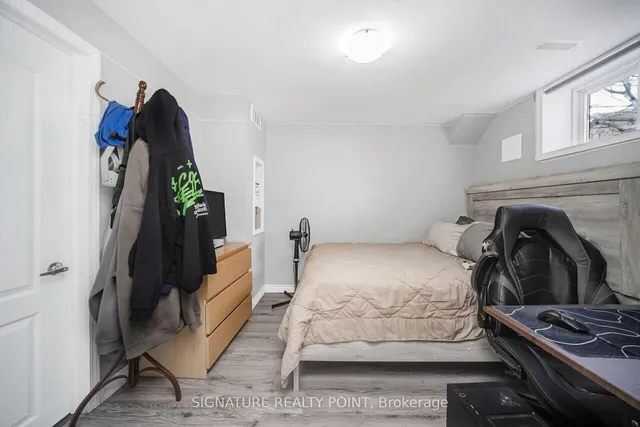 Additional image 42 of 222 Simmons Blvd