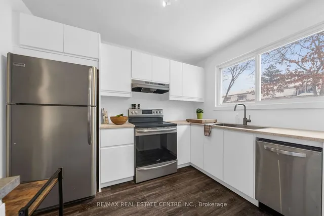 Additional image 5 of 1420 Garth St Unit 15