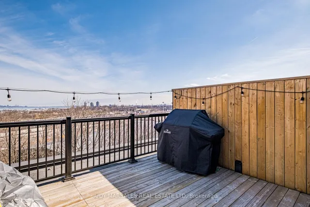 Additional image 46 of 290 Barton St Unit 25