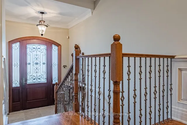 Additional image 3 of 293 La Rose Ave