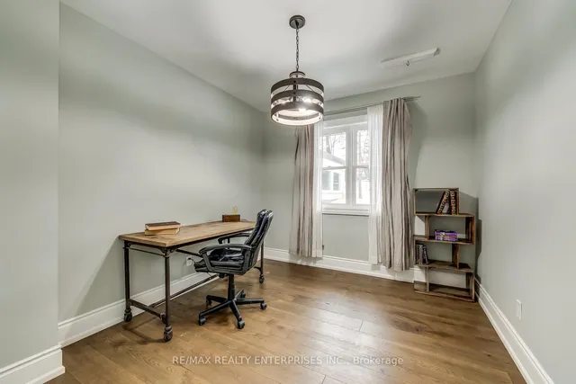 Additional image 26 of 29 Pinehurst Cres