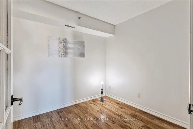 Additional image 18 of 4003 Kilmer Dr Unit 406