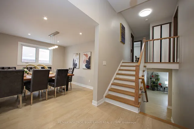 Additional image 17 of 66 Moore Park Ave