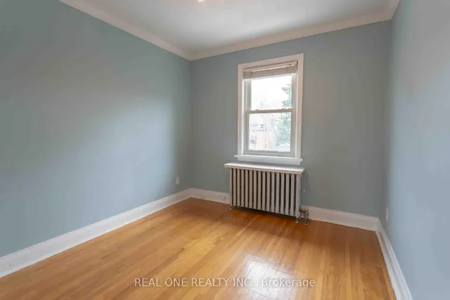 Additional image 19 of 21 Marlee Ave