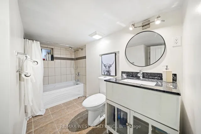 Additional image 23 of 714 Willard Ave