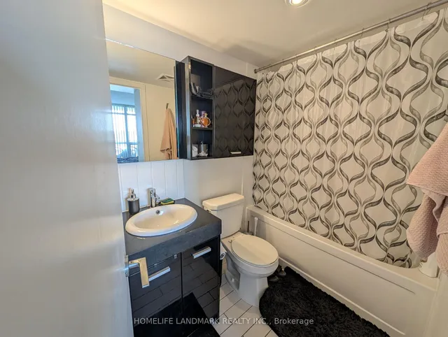 Additional image 18 of 19 Singer Crt Unit 519