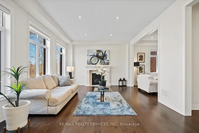 Additional image 16 of 945 PONDCLIFFE Crt