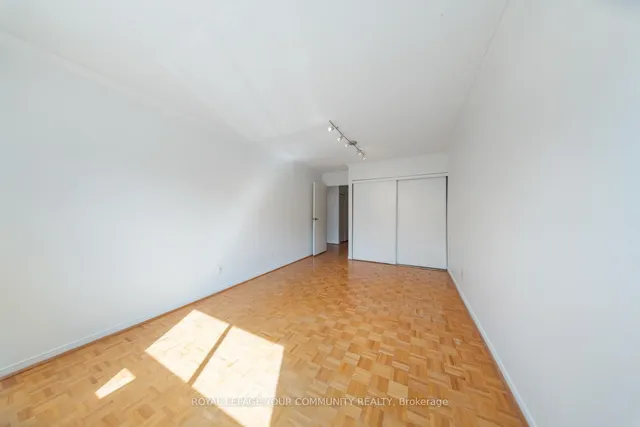 Additional image 17 of 928 Millwood Rd Unit 306