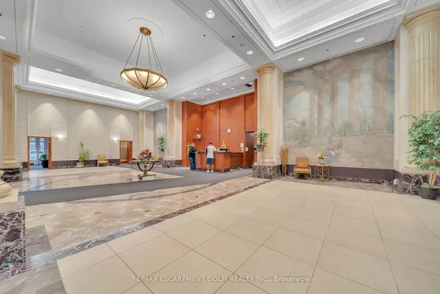 Additional image 5 of 8 Lee Centre Dr Unit PH203