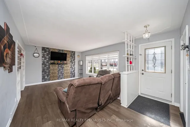 Additional image 6 of 158 Hickson Dr