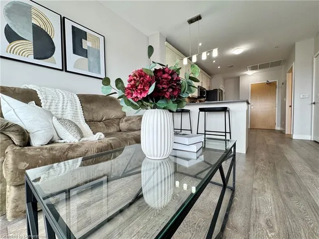 Additional image 17 of 1 Victoria St Unit 1010