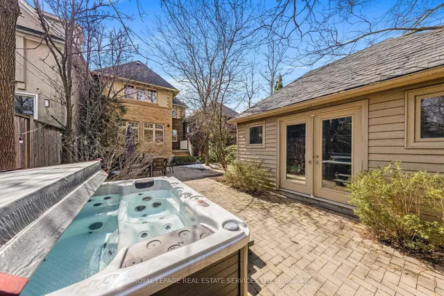 Additional image 46 of 210 Glengrove Ave