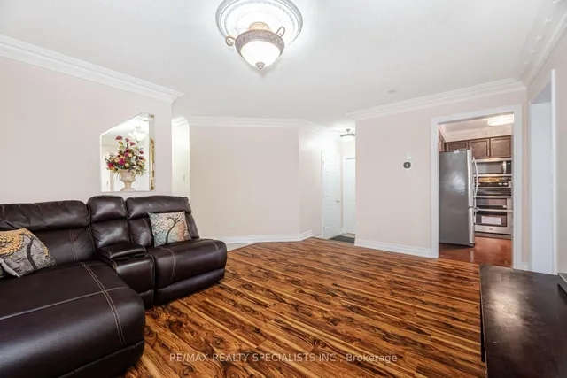 Additional image 8 of 21 Thimbleberry St