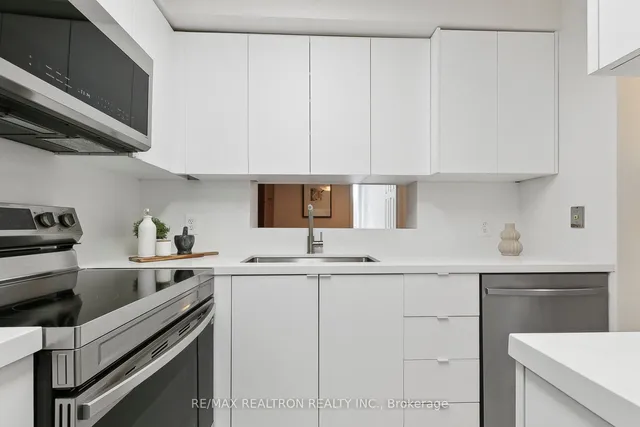 Additional image 15 of 2628 Mccowan Rd Unit 317