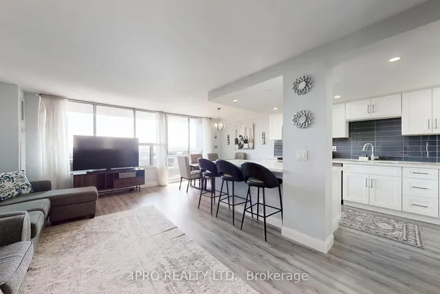 Additional image 4 of 11 Wincott Dr Unit 1111