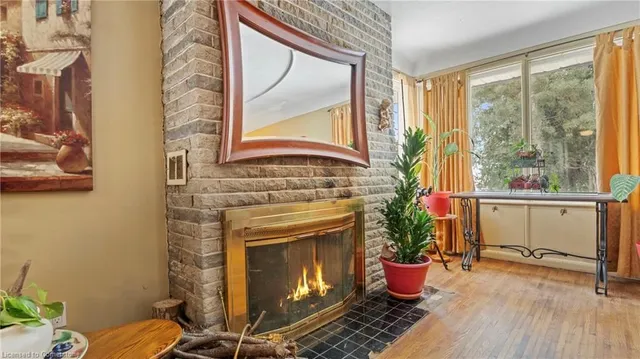 Additional image 12 of 190 Erindale Ave