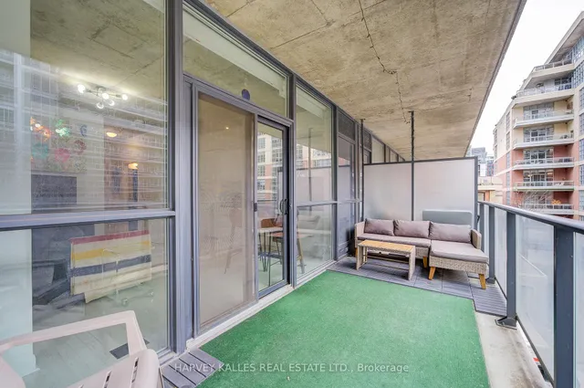 Additional image 37 of 478 King St Unit 318