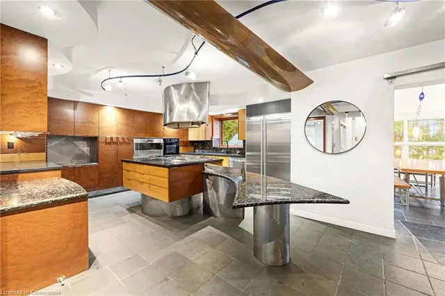 Additional image 11 of 140 Chancery Dr