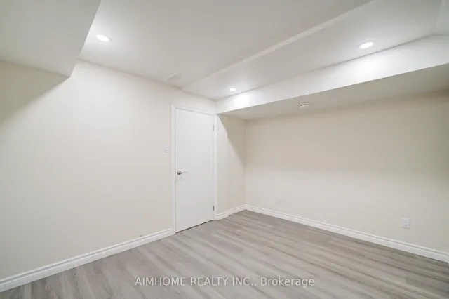 Additional image 41 of 101 Marbury Cres