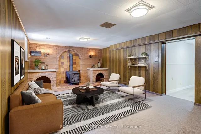 Additional image 17 of 38 Brawley Ave