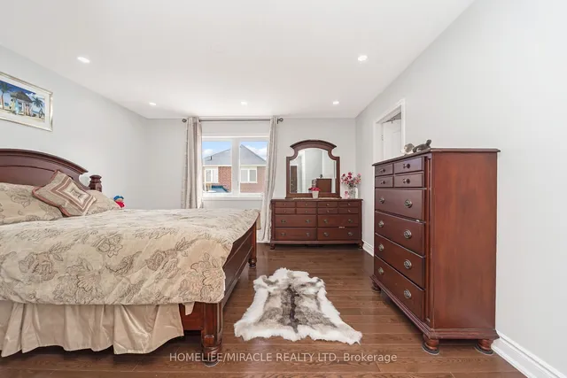 Additional image 32 of 69 Agricola Rd