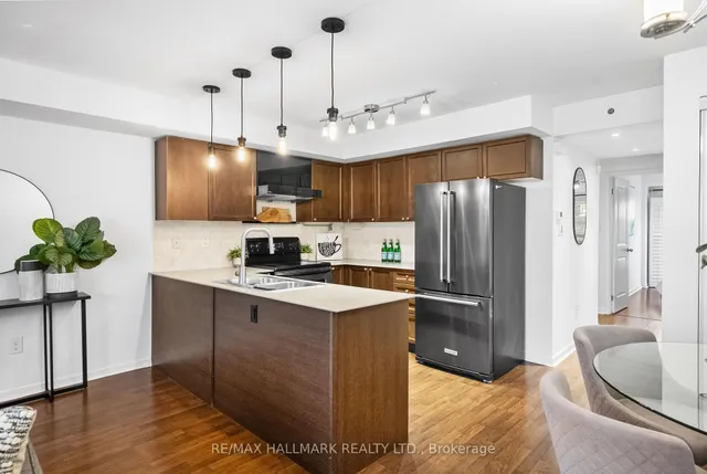 Additional image 15 of 25 Florence Wyle Lane