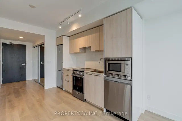 Additional image 8 of 501 Yonge St Unit 3103