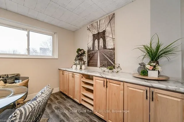 Additional image 26 of 75 Hazelglen Dr Unit 308