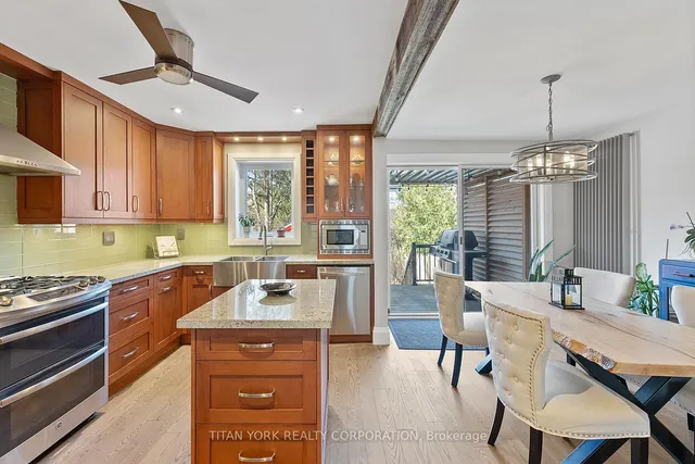 Additional image 4 of 2 Bracebridge Ave