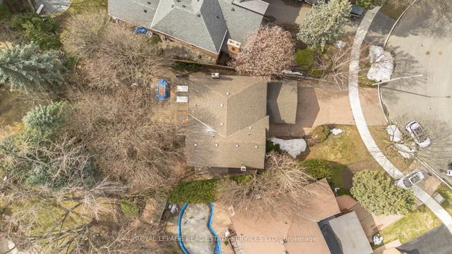 Additional image 46 of 25 Vancho Cres