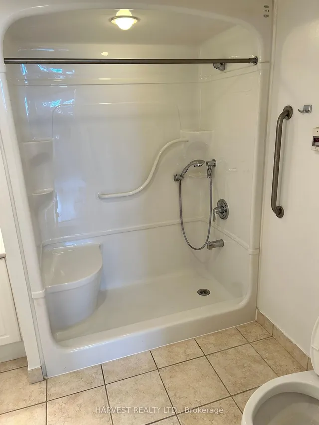 Additional image 8 of 90 SCOTTFIELD Dr Unit 108