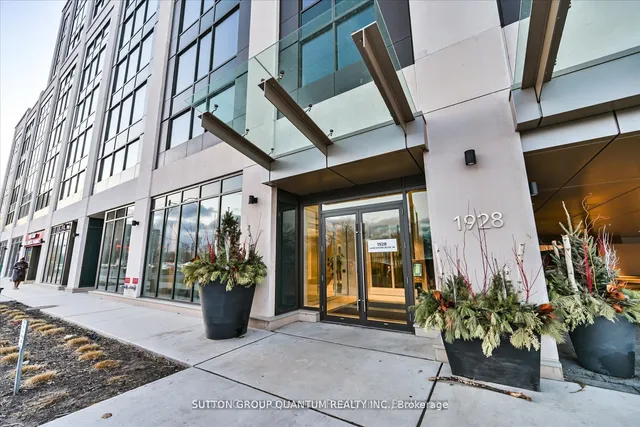Additional image 3 of 1928 Lakeshore Blvd Unit 1205
