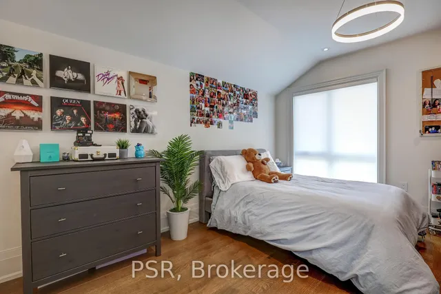 Additional image 17 of 571 Broadway Ave