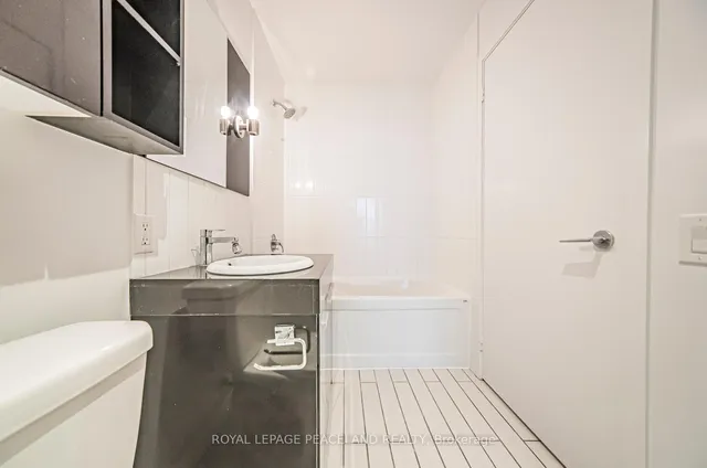 Additional image 35 of 33 Singer Crt Unit 2910