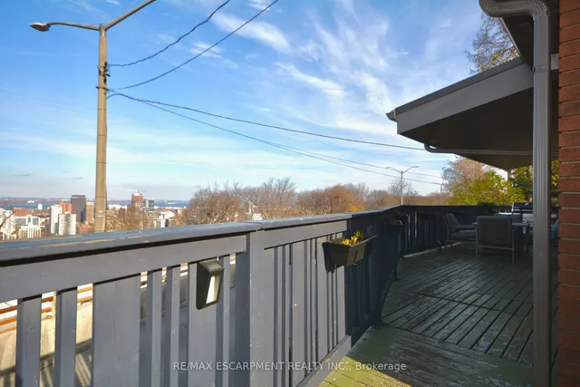 Additional image 39 of 6 ARCADE Cres