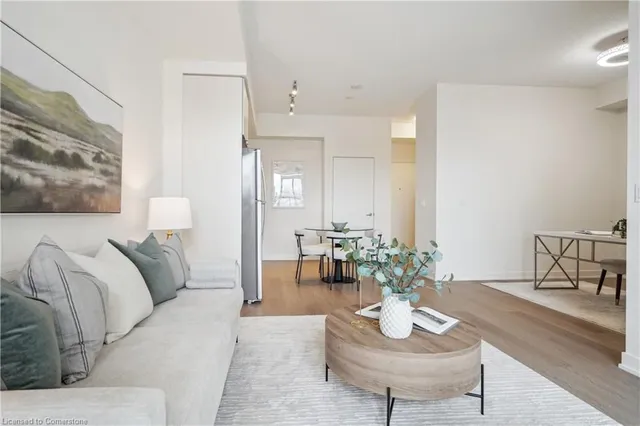 Additional image 10 of 859 The Queensway Unit 213