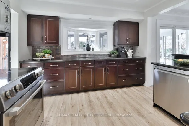 Additional image 13 of 1214 Nottingham Ave