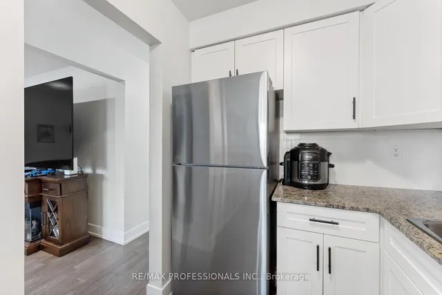 Additional image 23 of 600 Silver Creek Blvd Unit 32