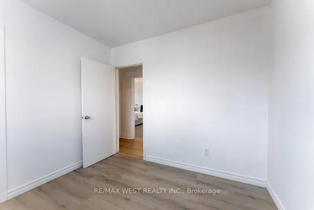 Additional image 16 of 61 Orchardcroft Cres