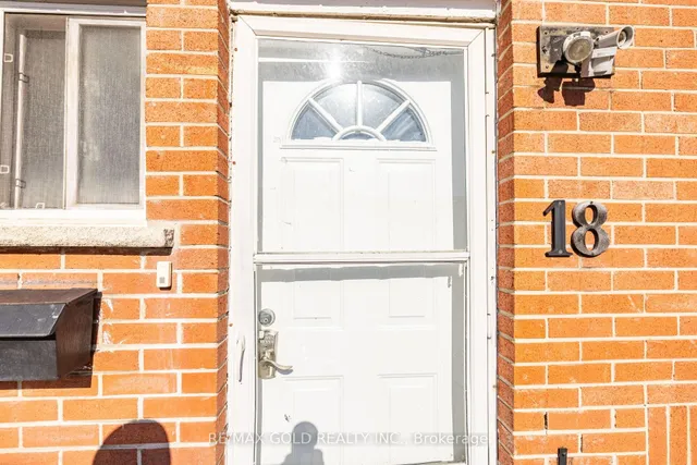 Additional image 4 of 7560 Goreway Dr Unit 18