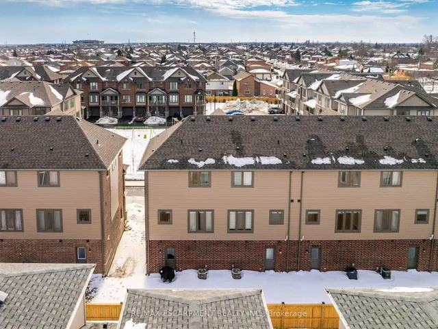 Additional image 35 of 19 Picardy Dr Unit 8