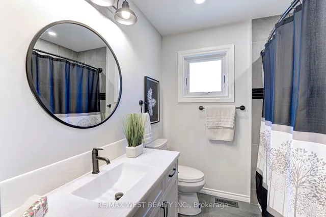 Additional image 19 of 17 Tillbrook Crt